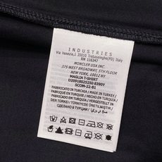 Mon~胸前大logo印花~袖臂毛毡徽标短袖T恤 2026春夏新品 一件能彰显品味的圆领T,从 logo 设计到面料选择 Mon~胸前大logo印花~袖臂毛毡徽标短袖T恤 2026春夏新品 一件能彰显品味的圆领T,从 logo 设计到面料选择