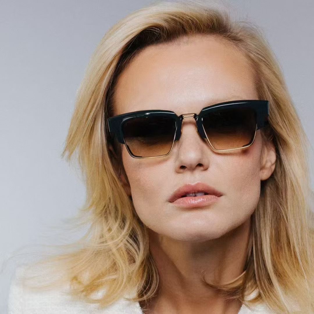 ‼️ 官网图 THENRI🪅🪅🪅MODEL:SPEEDTAIL🪅🪅🪅SIZE:50口21-146🪅🪅🪅