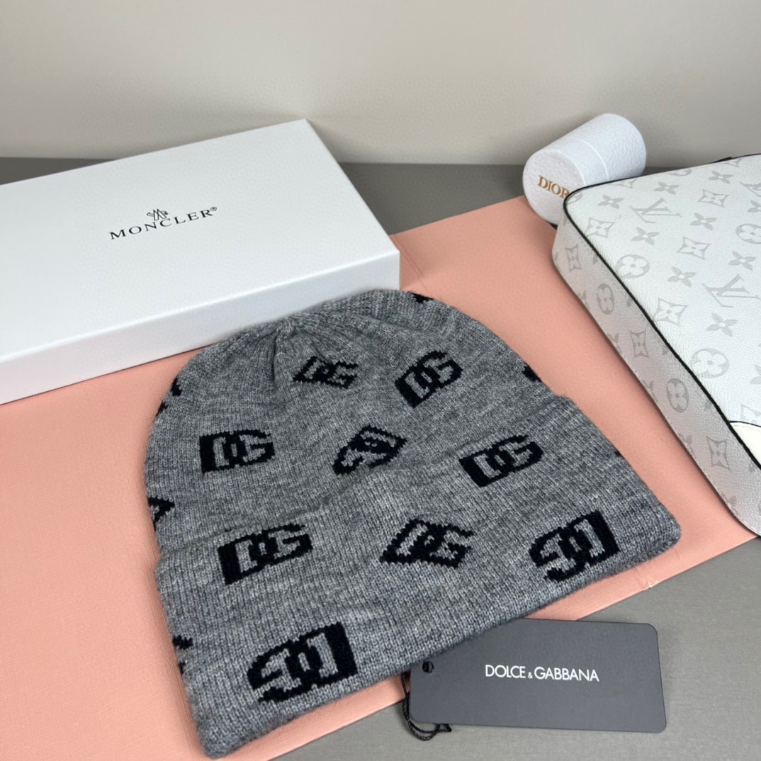 配防尘袋，杜嘉班纳 Dolce&Gabbana 官网原单复刻.真心很好💓有质感又非常百搭的款式，男女通用