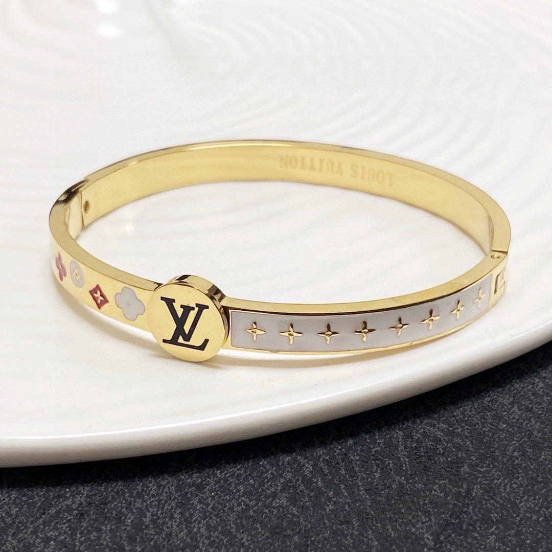 Louis Vuitton Haute Couture Haute Couture Fine Jewelry Necklace Bracelet 8