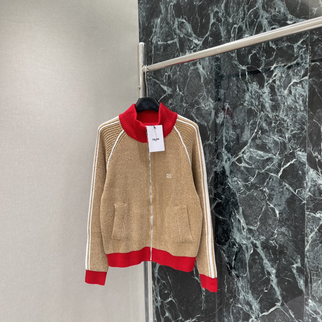 CE 26春季新款 撞色立领针织开衫 红色立领➕白色条纹点缀 简约又有层次感 秋冬季节超适合!立领保暖又