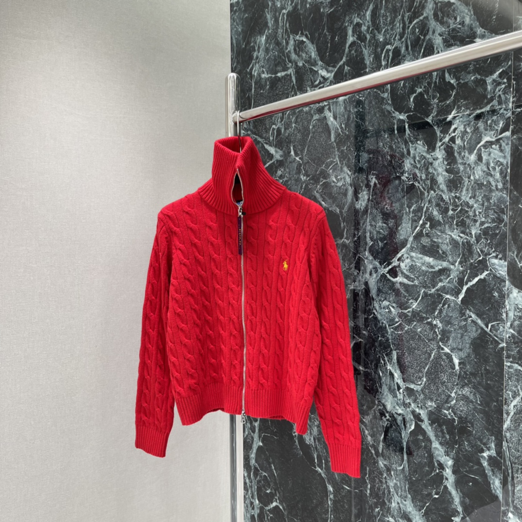 拉夫 26春季新款 绞花针织开衫 经典绞花纹理➕半拉链立领 复古百搭 通勤日常都能轻松驾驭 胸前小马刺绣