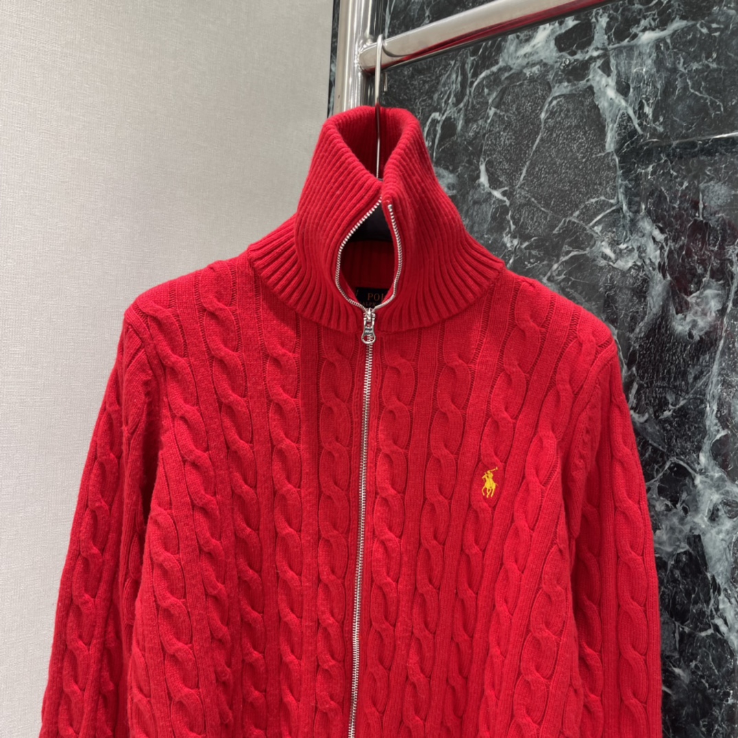 拉夫 26春季新款 绞花针织开衫 经典绞花纹理➕半拉链立领 复古百搭 通勤日常都能轻松驾驭 胸前小马刺绣