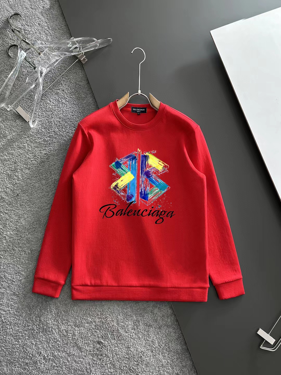 P100 Marca: Balenciaga. Año nuevo chino rojo, nueva temporada de otoño e invierno 2025, versión de primera calidad, ¡la…
