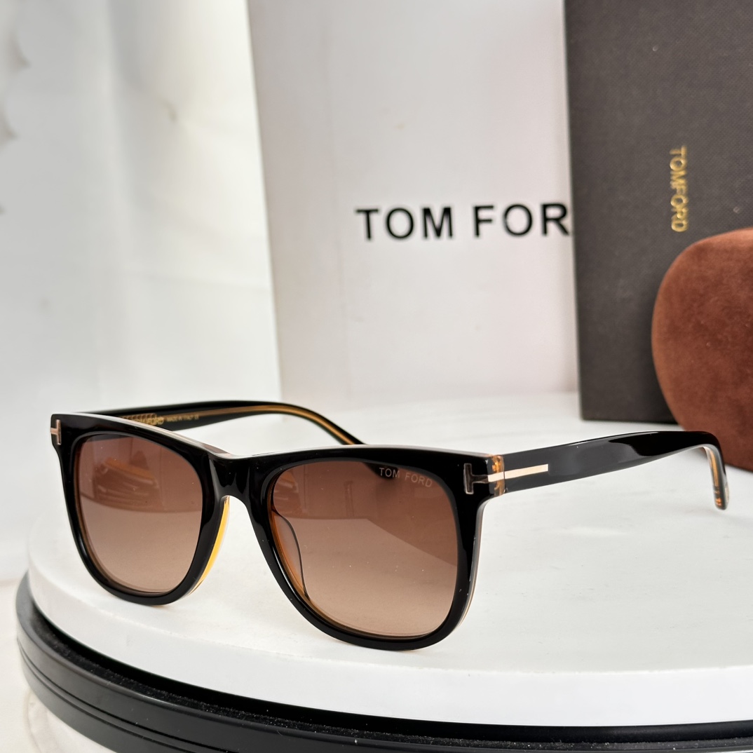 ‼️TOM FOR*官网原版一比一新款刚刚到货，汤姆福*Model:FT0336潮流时尚界的领军大牌牌，