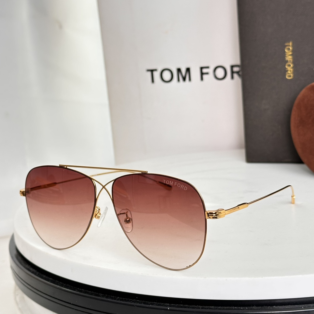 ‼️TOM FOR*官网原版一比一新款刚刚到货，汤姆福*Model:FT1188潮流时尚界的领军大牌牌，