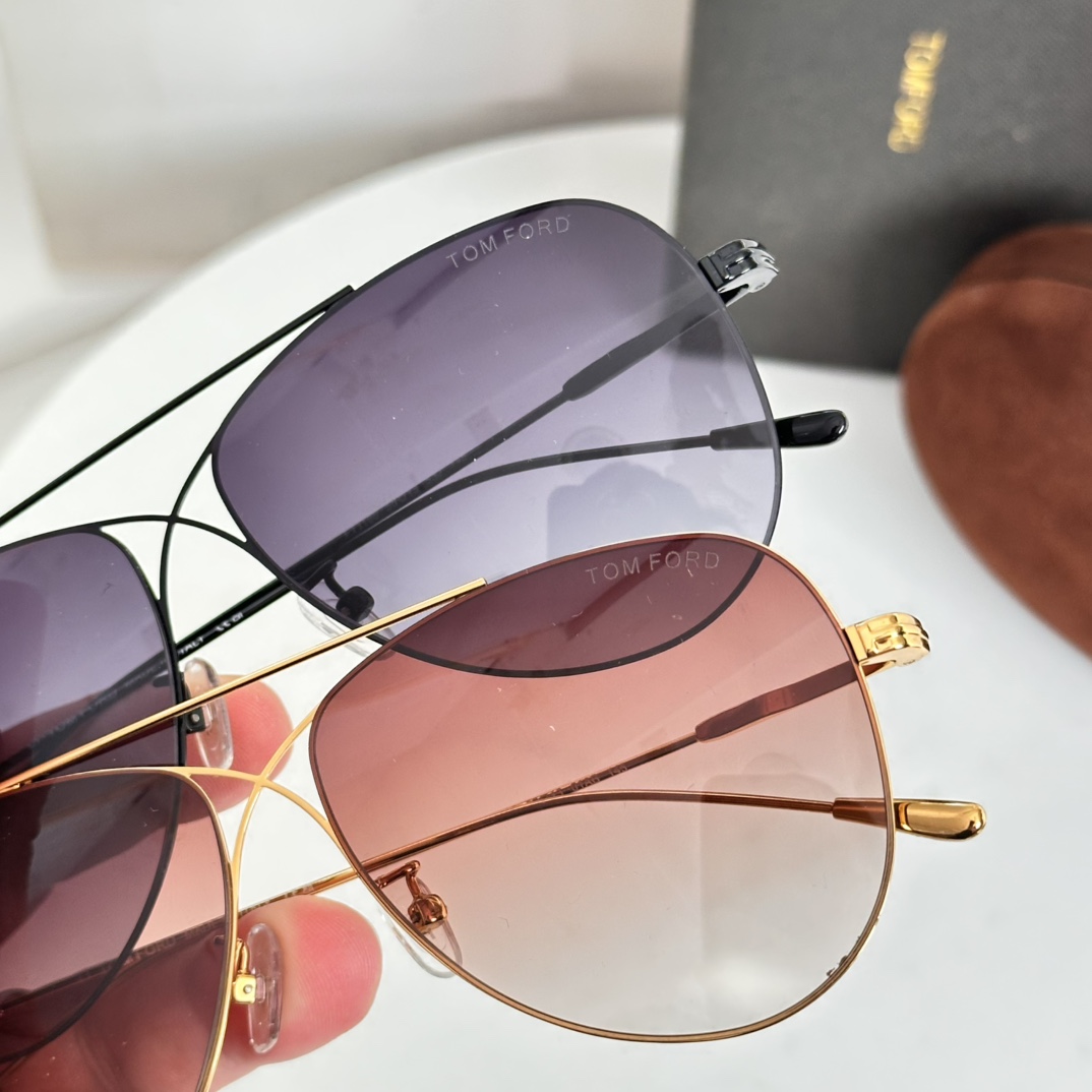 TOM FORD Sunglasses Metal Aviator