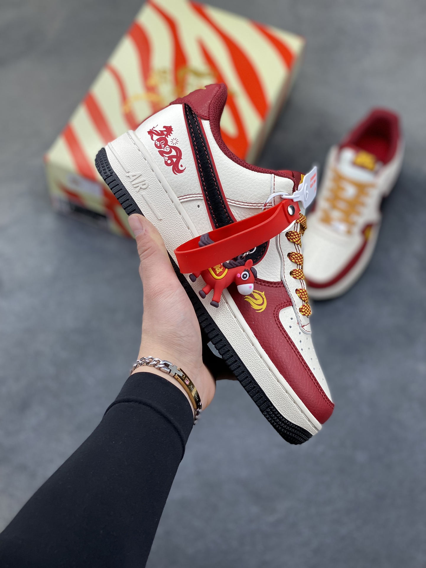 _dbp9snO5xUIECRxj6EYm-fRqHg7lMpVWCaQH0cg