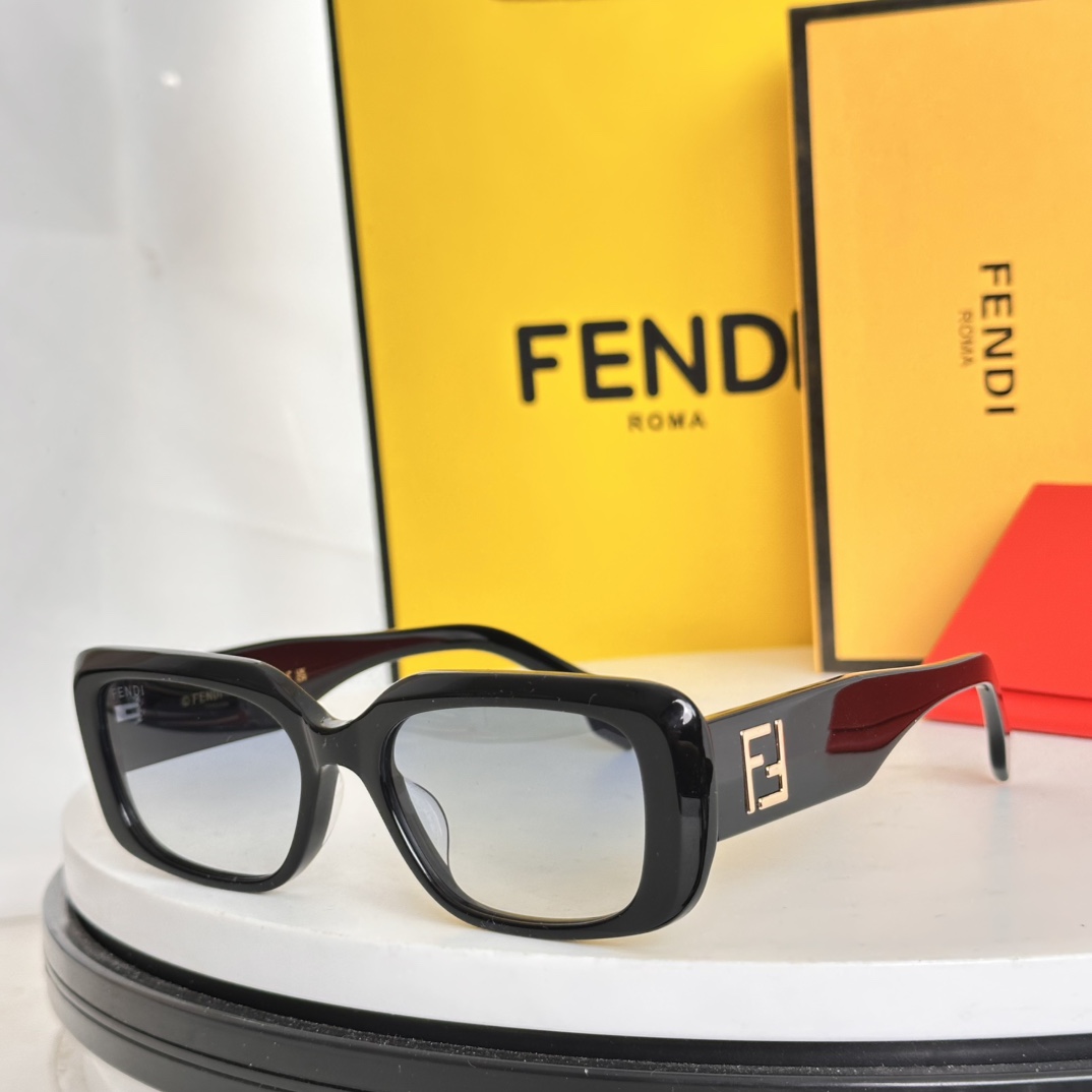 ‼️FEND* MODEL: FE 50118U SIZE:52口18-145 🐱