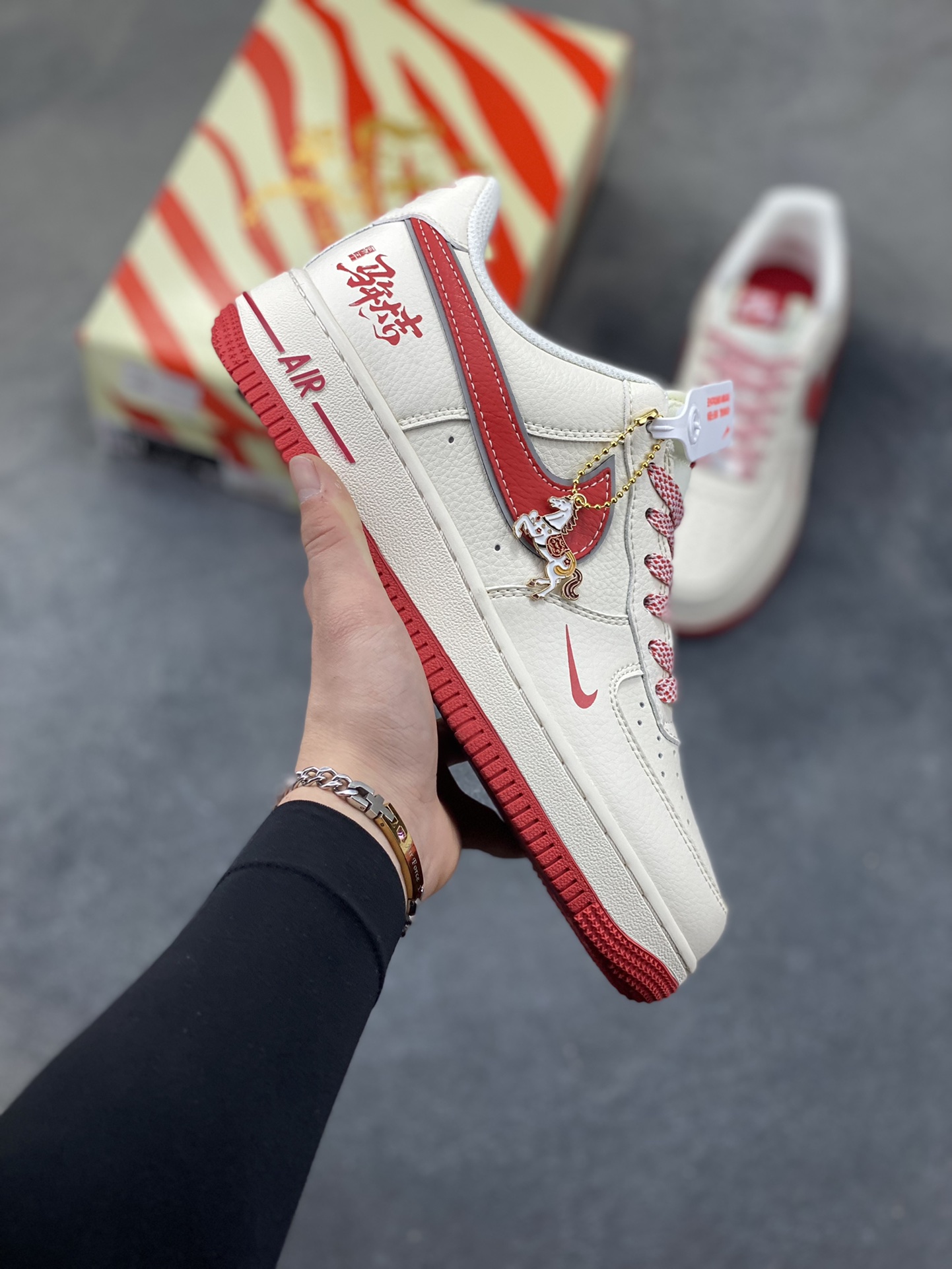 _d-o9sCcehxkdmoo9d3NN0-qFhR2C_NZczKjUHOQ