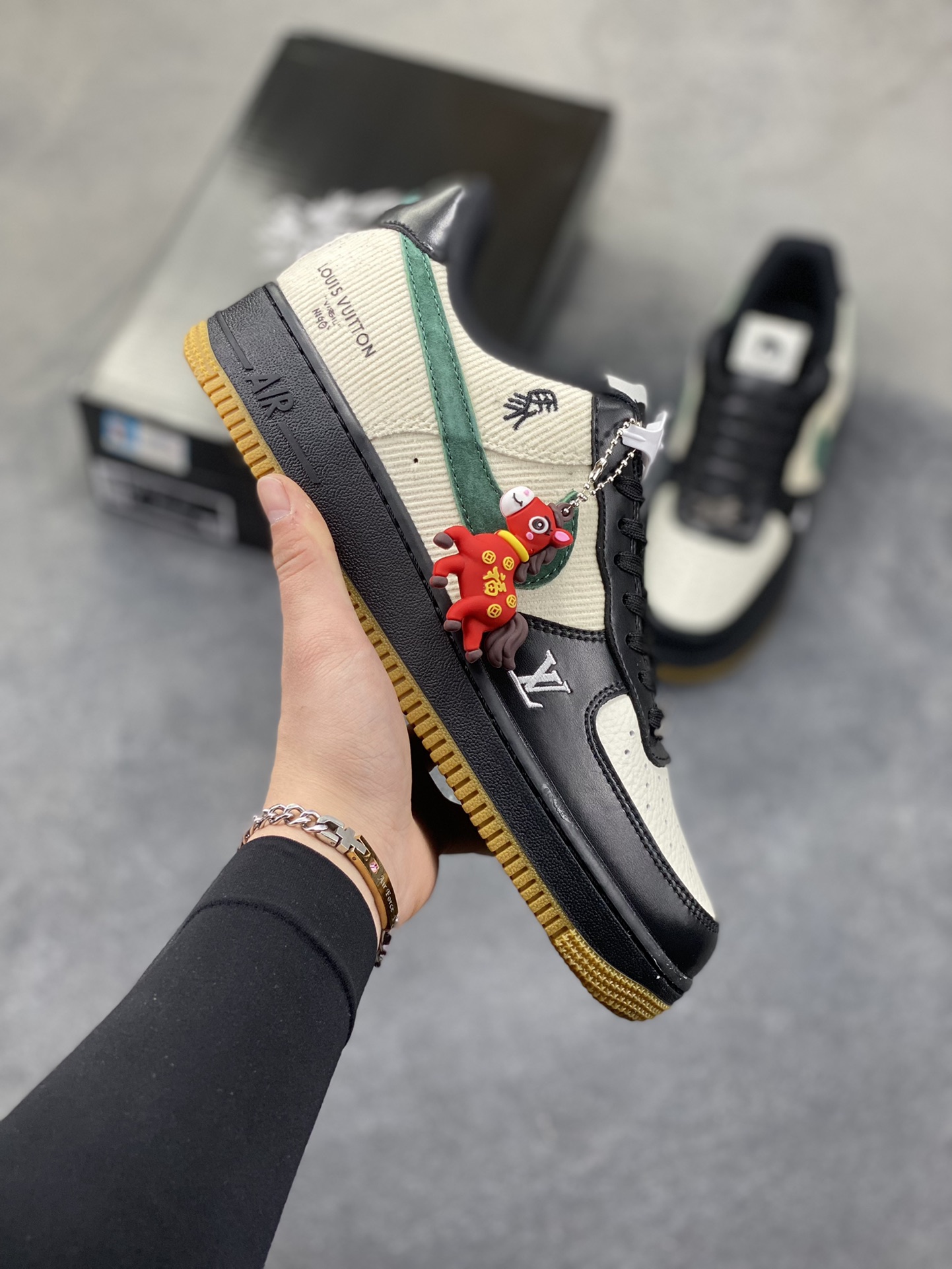 _dvw9smP2bwwkezdWAGY2vZm8_jCIdhYa-sF63iw