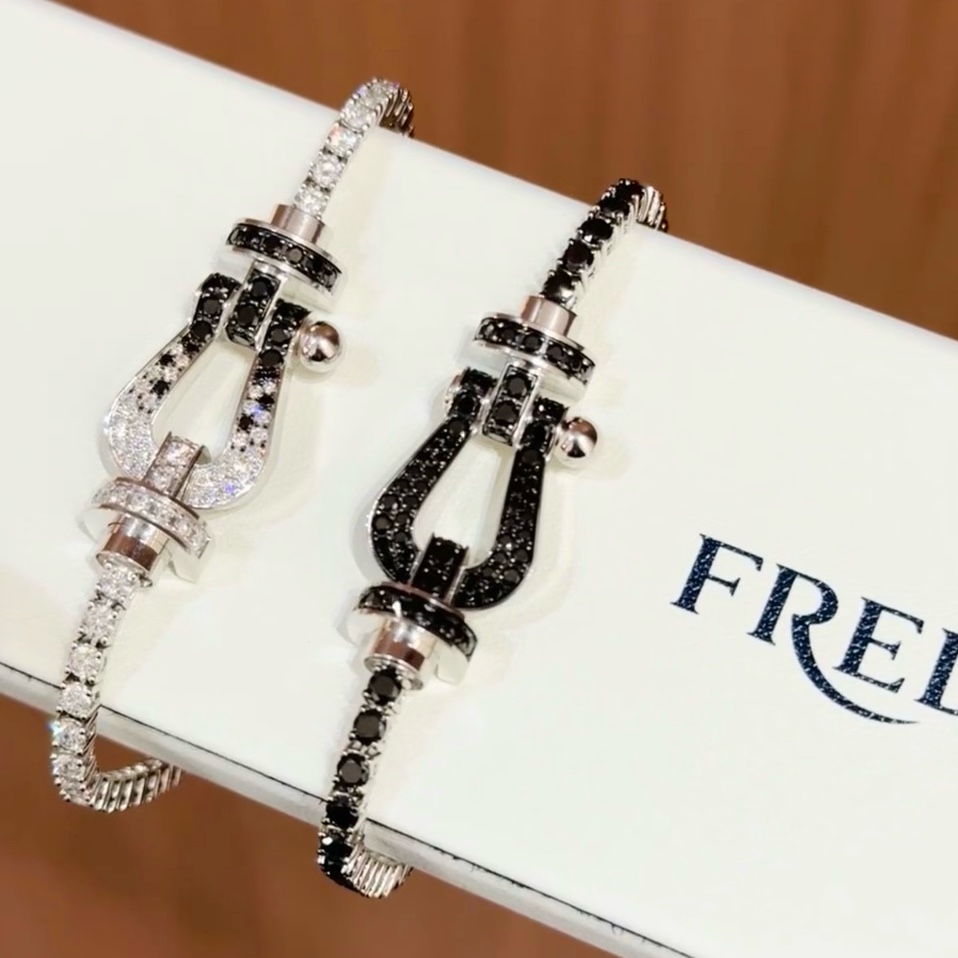 Patek Philippe Haute Couture Haute Couture Fine Jewelry Necklace