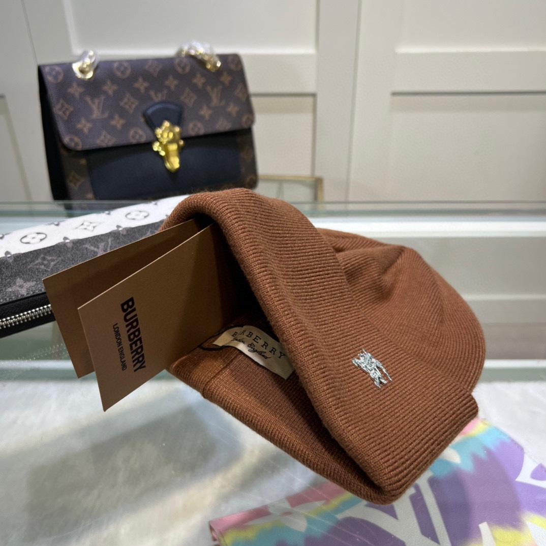 配防尘袋🌺【巴宝莉BURBERRY】官网简约高端系列，百分之70羊毛，30兔毛针织帽！男女同款，加厚更保