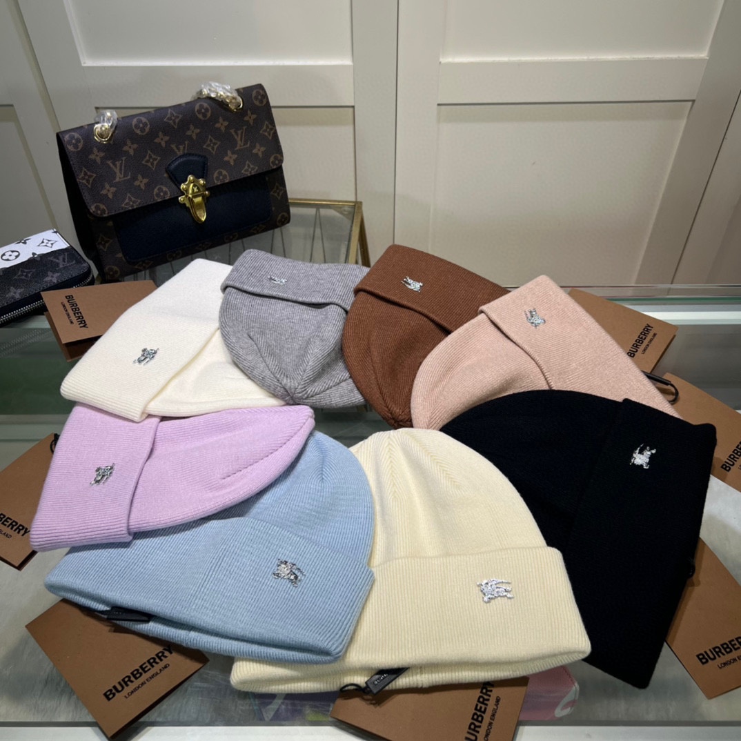 配防尘袋🌺【巴宝莉BURBERRY】官网简约高端系列，百分之70羊毛，30兔毛针织帽！男女同款，加厚更保