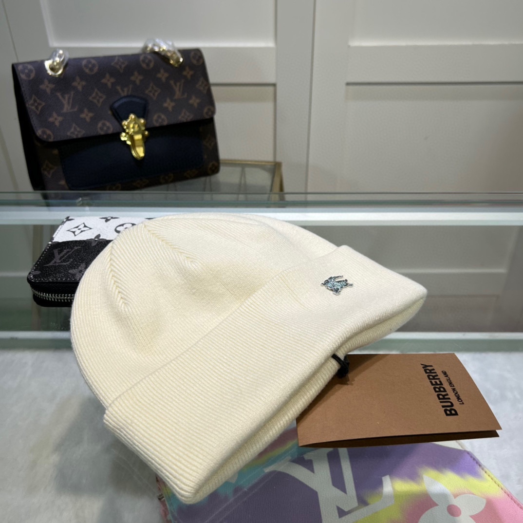 配防尘袋🌺【巴宝莉BURBERRY】官网简约高端系列，百分之70羊毛，30兔毛针织帽！男女同款，加厚更保