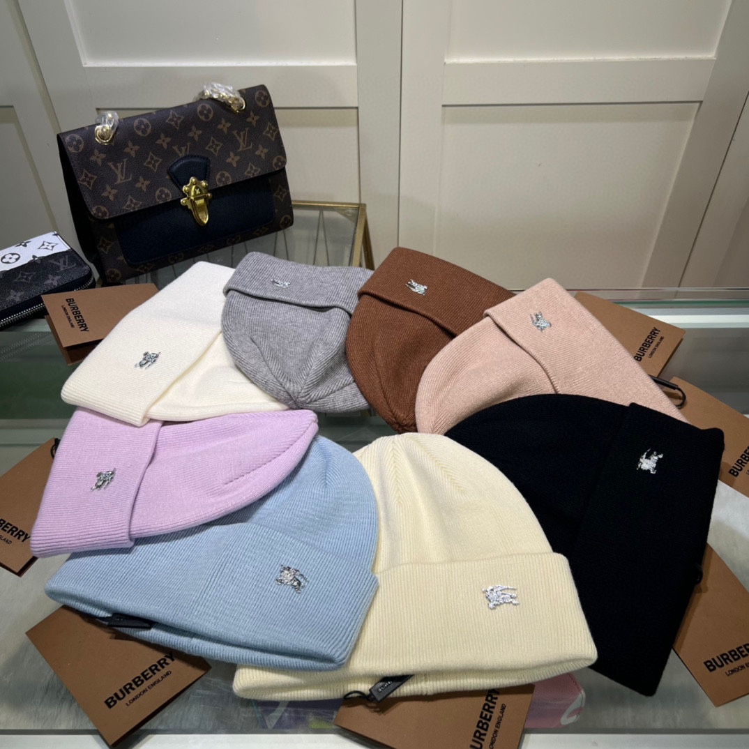 配防尘袋🌺【巴宝莉BURBERRY】官网简约高端系列，百分之70羊毛，30兔毛针织帽！男女同款，加厚更保