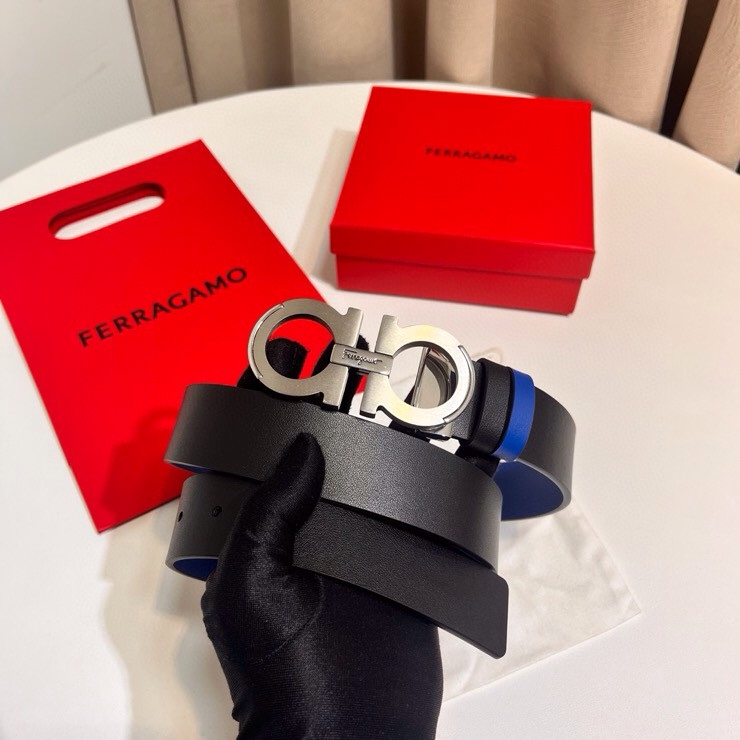 这款Ferragamo皮带以现代风格演绎经典款式，撞色注入休闲意趣，双面设计适配多元场景。同色系漆面Ga