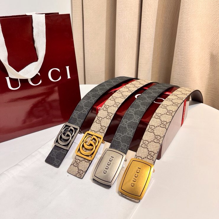 古奇 新款 GG Marmont系列从典藏廓形汲取灵感，呈现双G勾边设计。撞色缝线设计一展品牌精湛技艺，