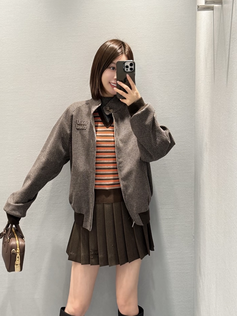 _dso9shzxNvE6O0G77b2GVt9lnbljO1RNHYpW_Cg