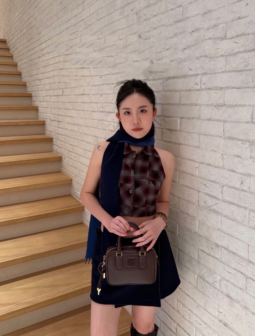 _djW9s_pn-4jaJhAekyFmLcAEjh4ZRegwuJ19Etg