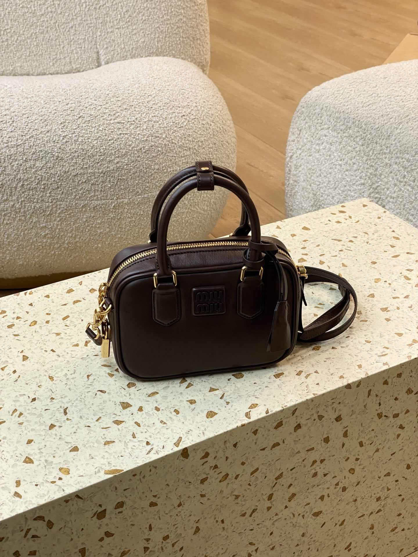 _dbG9sYF8_RO5hIg8qENXz8uf20ykf45_jzWf_ow