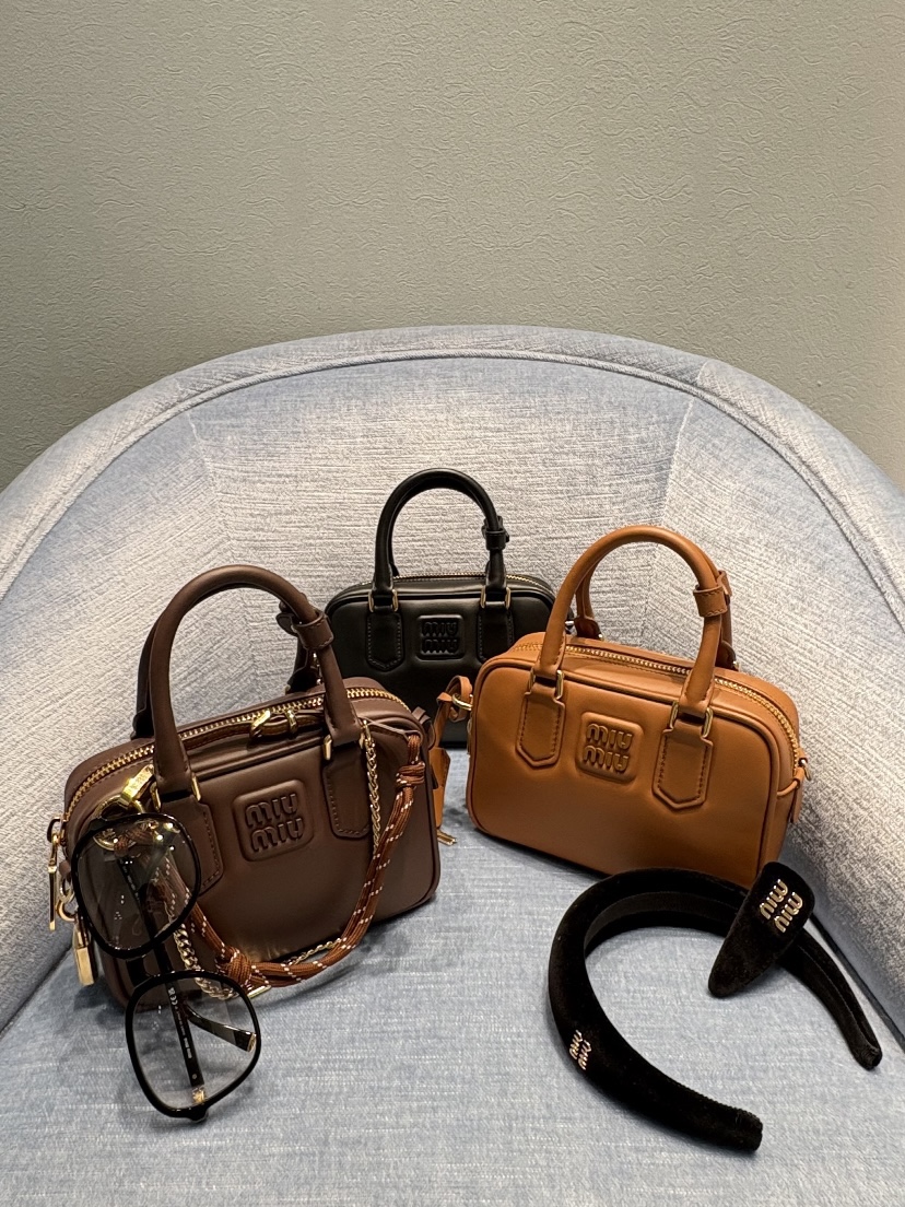 _dV_9sUnrnv-VR64-la6cDVxrFePQxz0vr-B2FVw