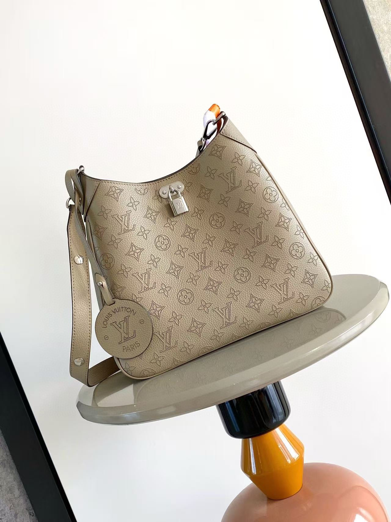 ZBHQLF HANDBAGS handbags
