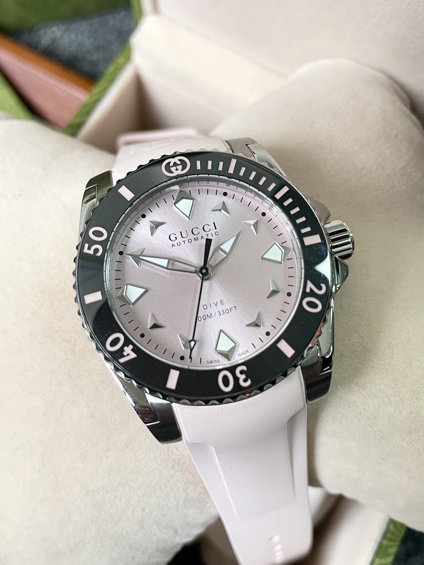 NO:715070,Gucci GUCCI pink model (YA136349),,gucci,gucci19860909古驰 GUCCI粉色款（YA136349）,,gucci,gucci,Watch