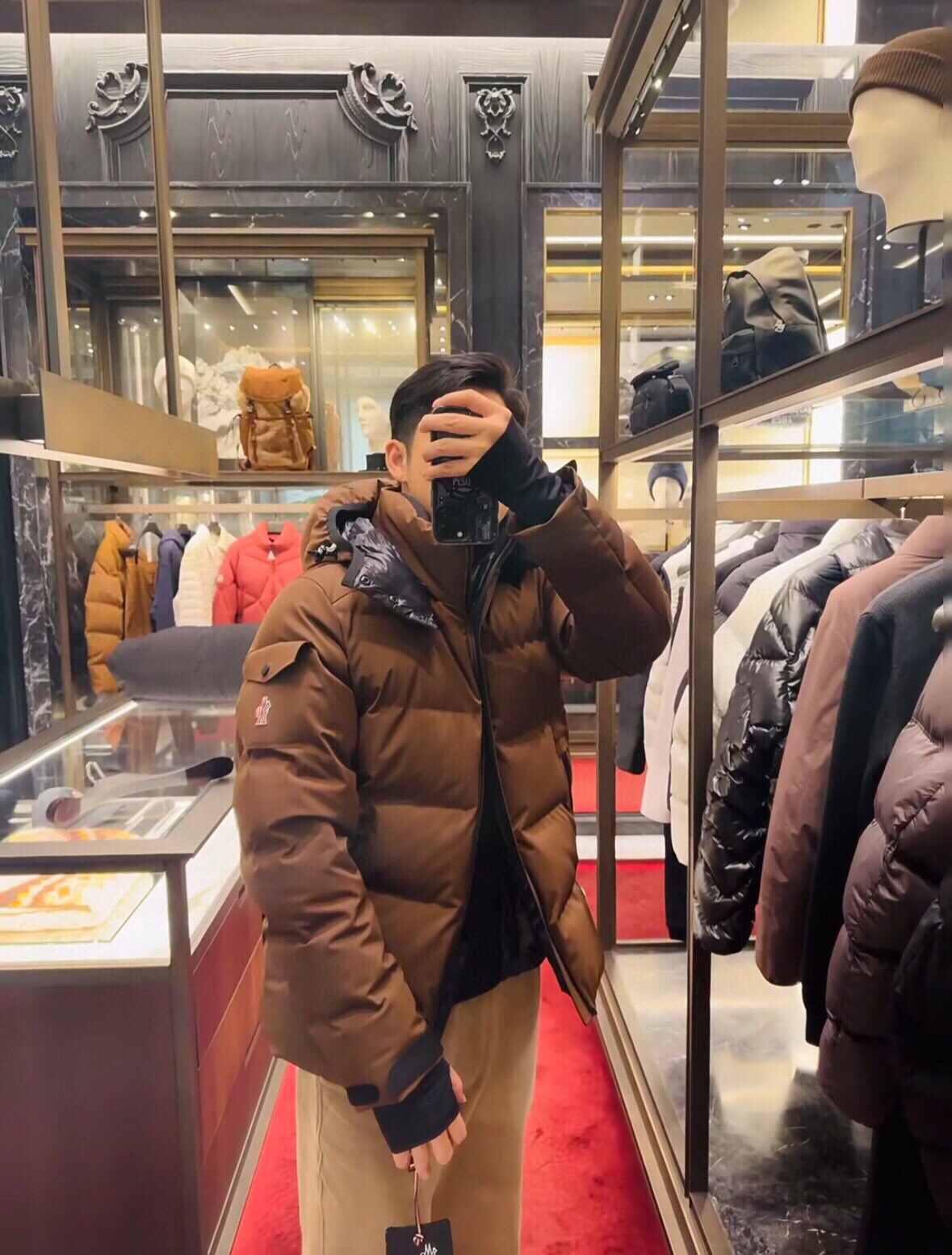 _dkU9sYWh-X1ZNe3o1XkLeJsvi5mkkf1xHak6Y-Q