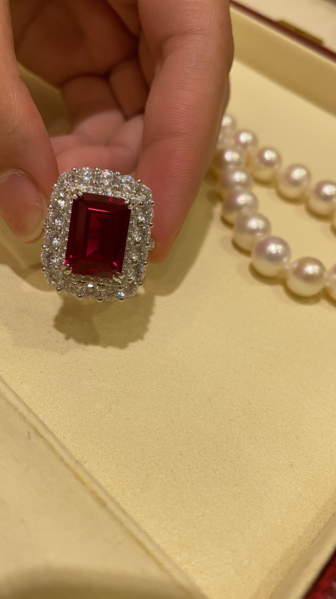 NO:720388,New Year's ruby ​​ring series collection selection 1 Please inquire for price when placing an order,ring,Cardia high-end jewelry19860909新年红宝石戒指系列合集选款1 下单请询价,,ring,卡迪亚高端饰品,Jewelry