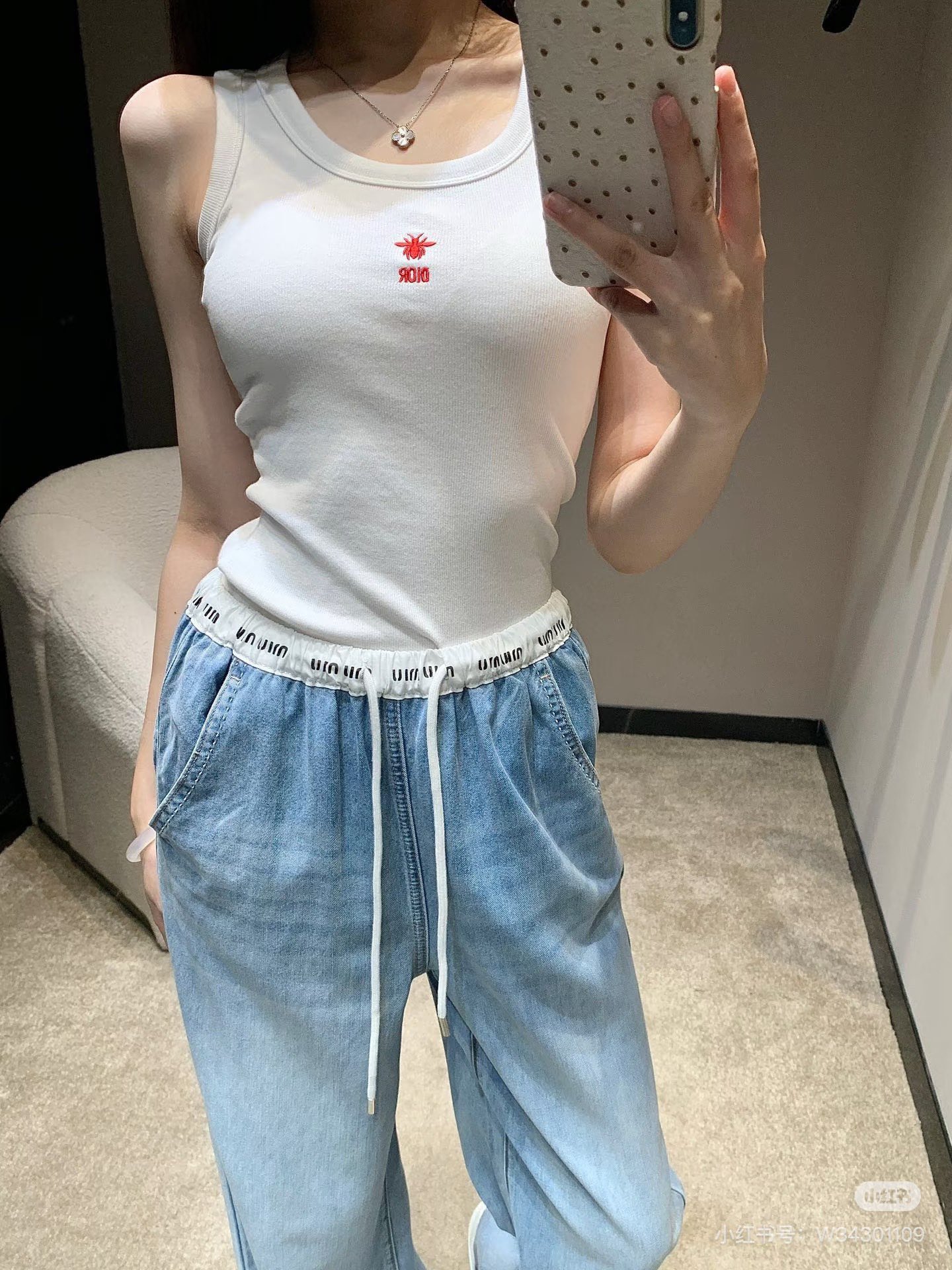 NO:729725,Upper body picture,,19860909上身图,,,Women's clothing