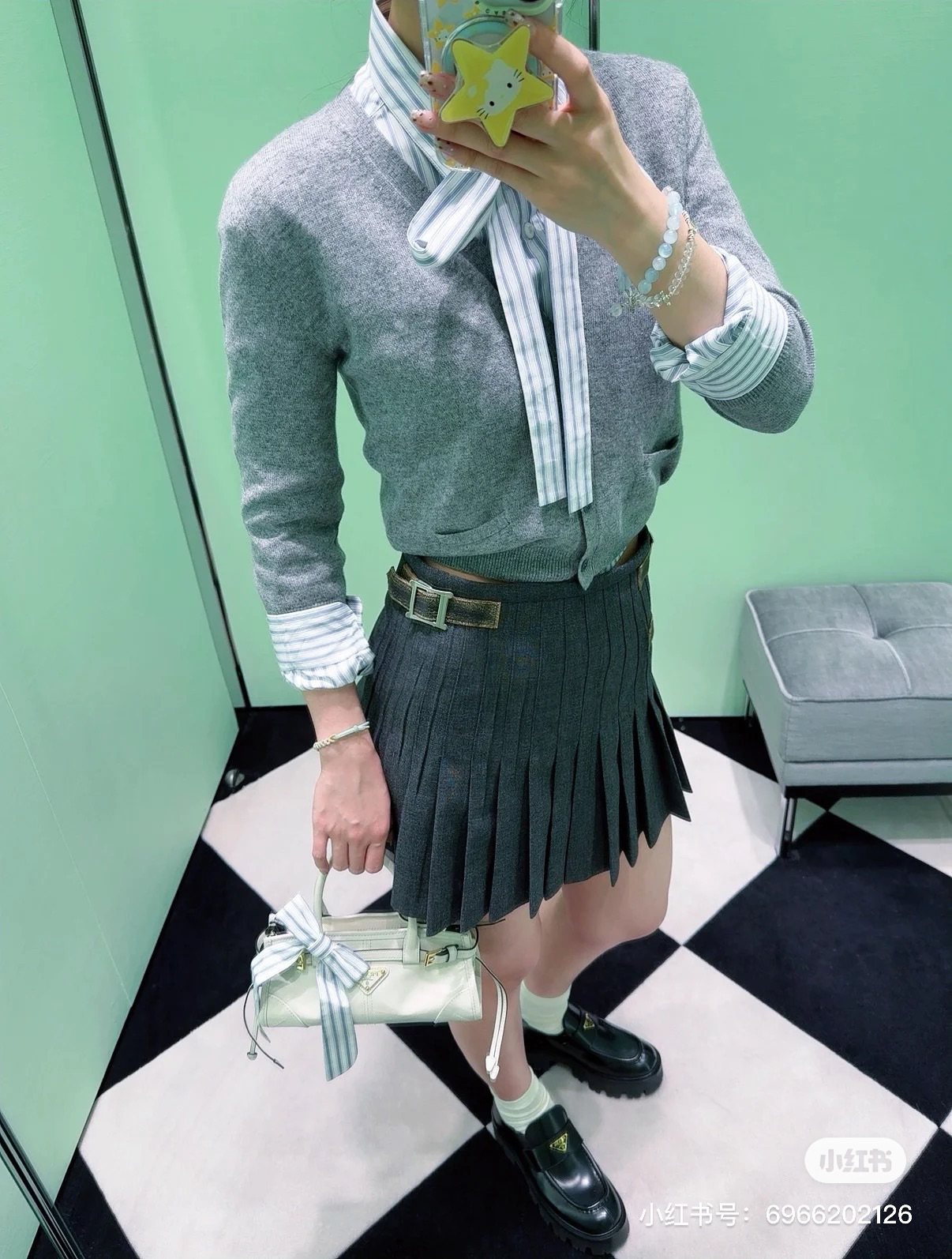 NO:729410,,,19860909,,,Women's clothing