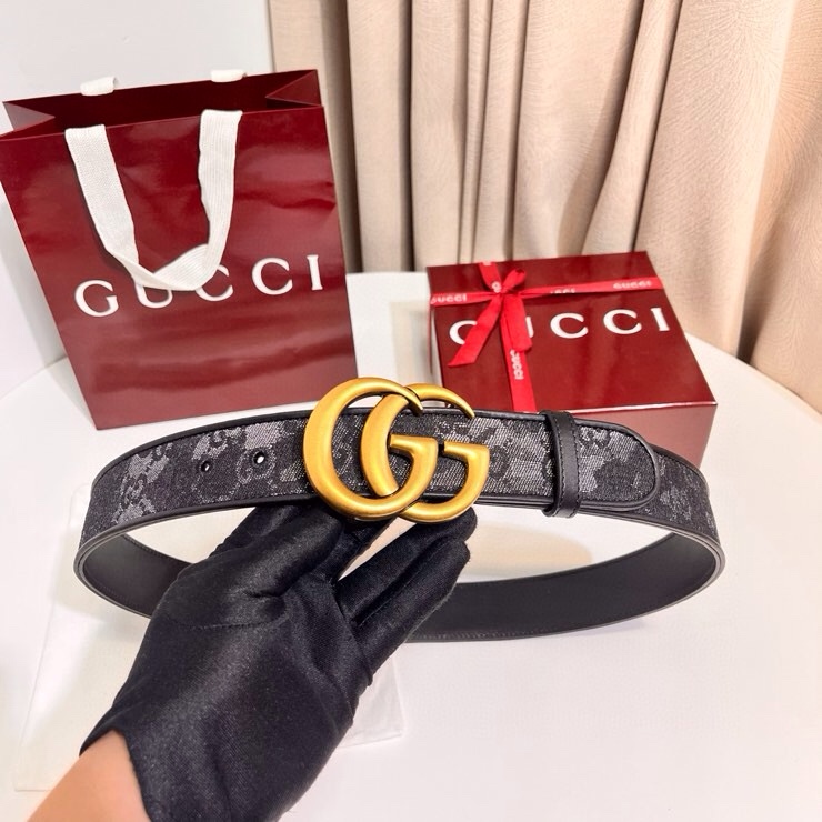 古奇 新款 GG Marmont系列心选迷彩大理石纹GG帆布，为2026早春系列随处可见的主要图案之一增