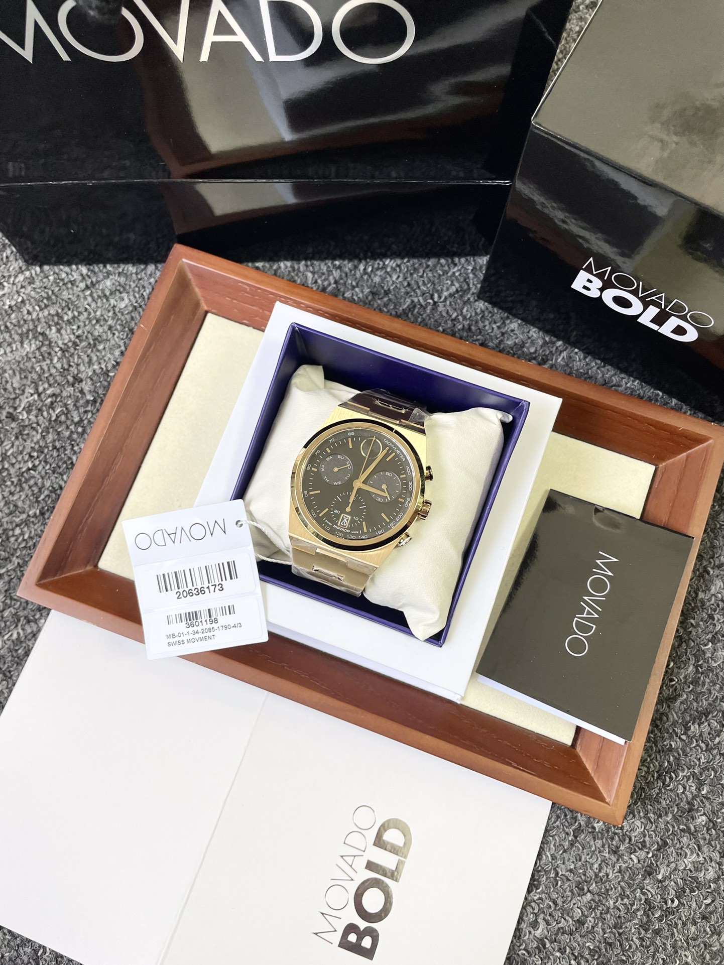 NO:726031,Movado all gold and black gold,19860909摩凡陀 全金黑金,,Watch