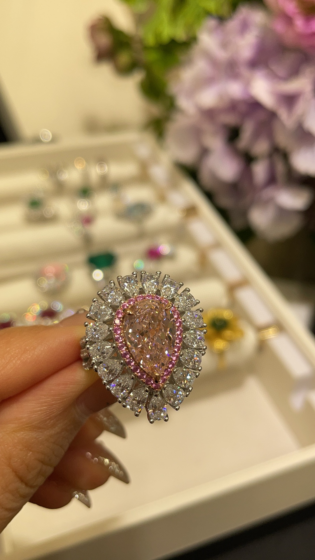 NO:720395,Please inquire for price when placing an order. A collection of ready-made rings. High-end jewelry can reach the ceiling. Add a sense of elegance to daily wear. Super versatile, ring, Cartier high-end jewelry.19860909下单请询价 现货戒指合集选款 高级珠宝平替天花板级别 增添日常穿搭贵气感 超级百搭,,ring,卡迪亚高端饰品,Jewelry