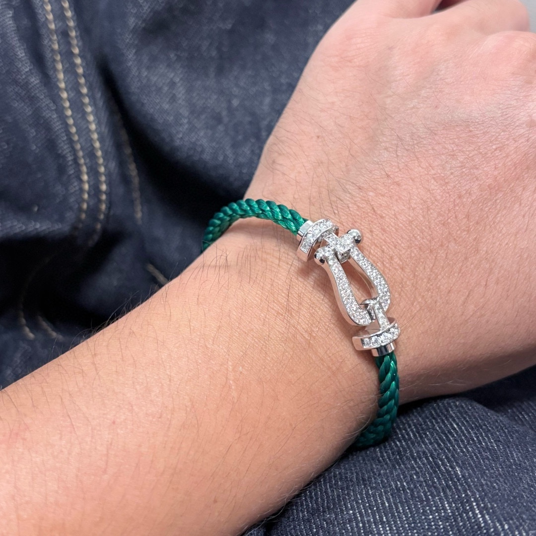 _dq39sYFm22mjeUWF75ETL6vdpevH-5uFDfcWjSg