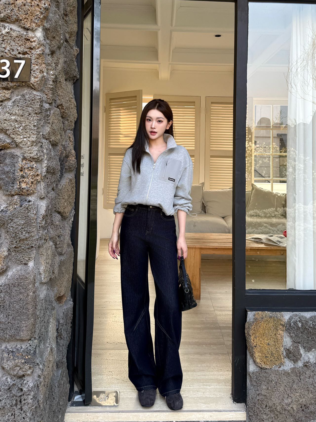 NO:731620,,,19860909,,,Women's clothing