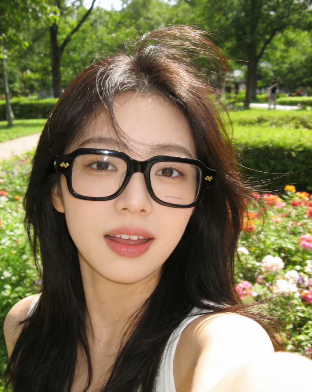 ‼️ 官网图 BOTTEGA VENET*🌟🌟🌟MODEL：BV1444OA 🌟🌟🌟SIZE：49口22