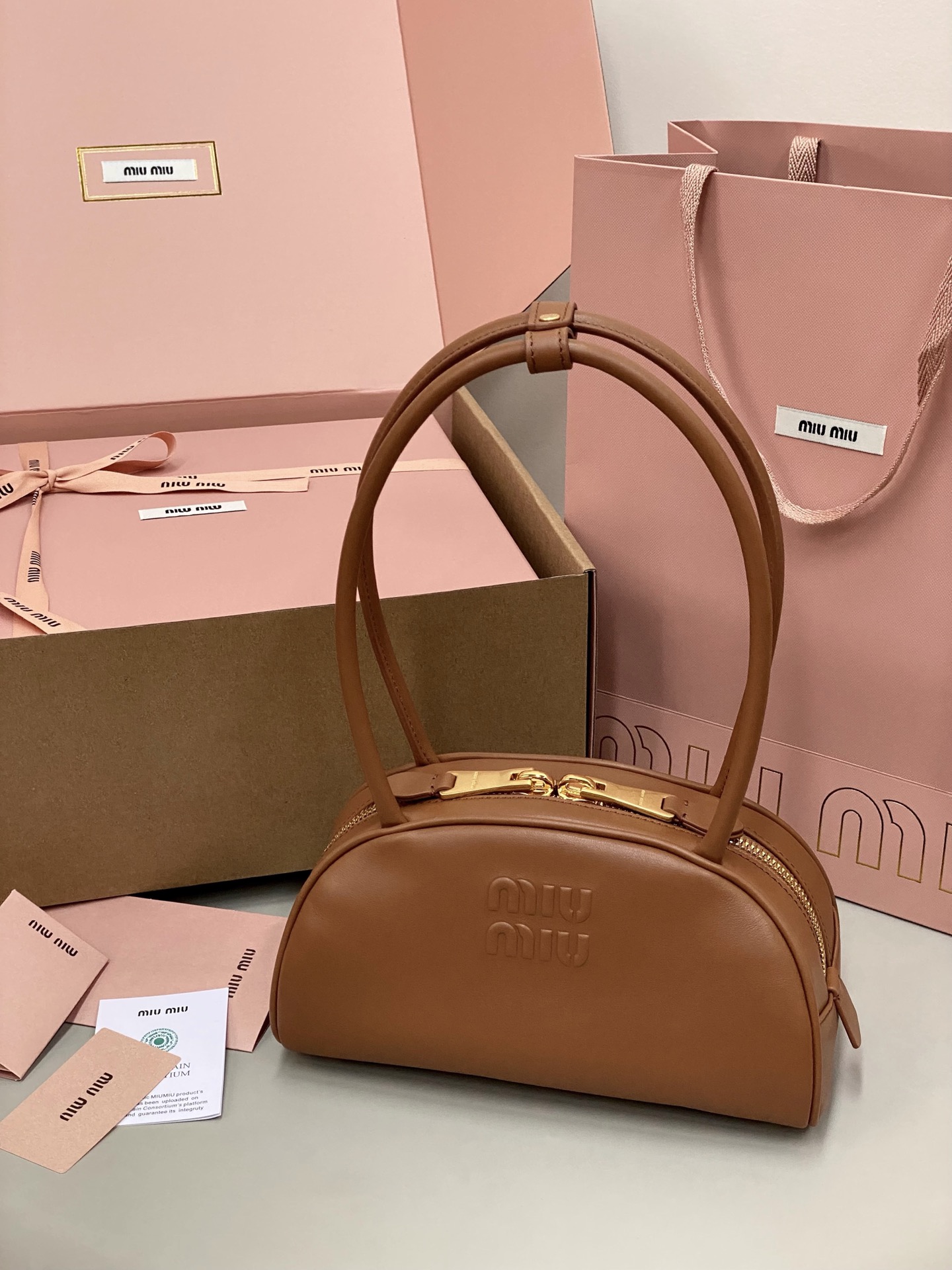 _doV9s7k8xlv311cfb-uKpgOIyD0q0nb1x2t-Aew