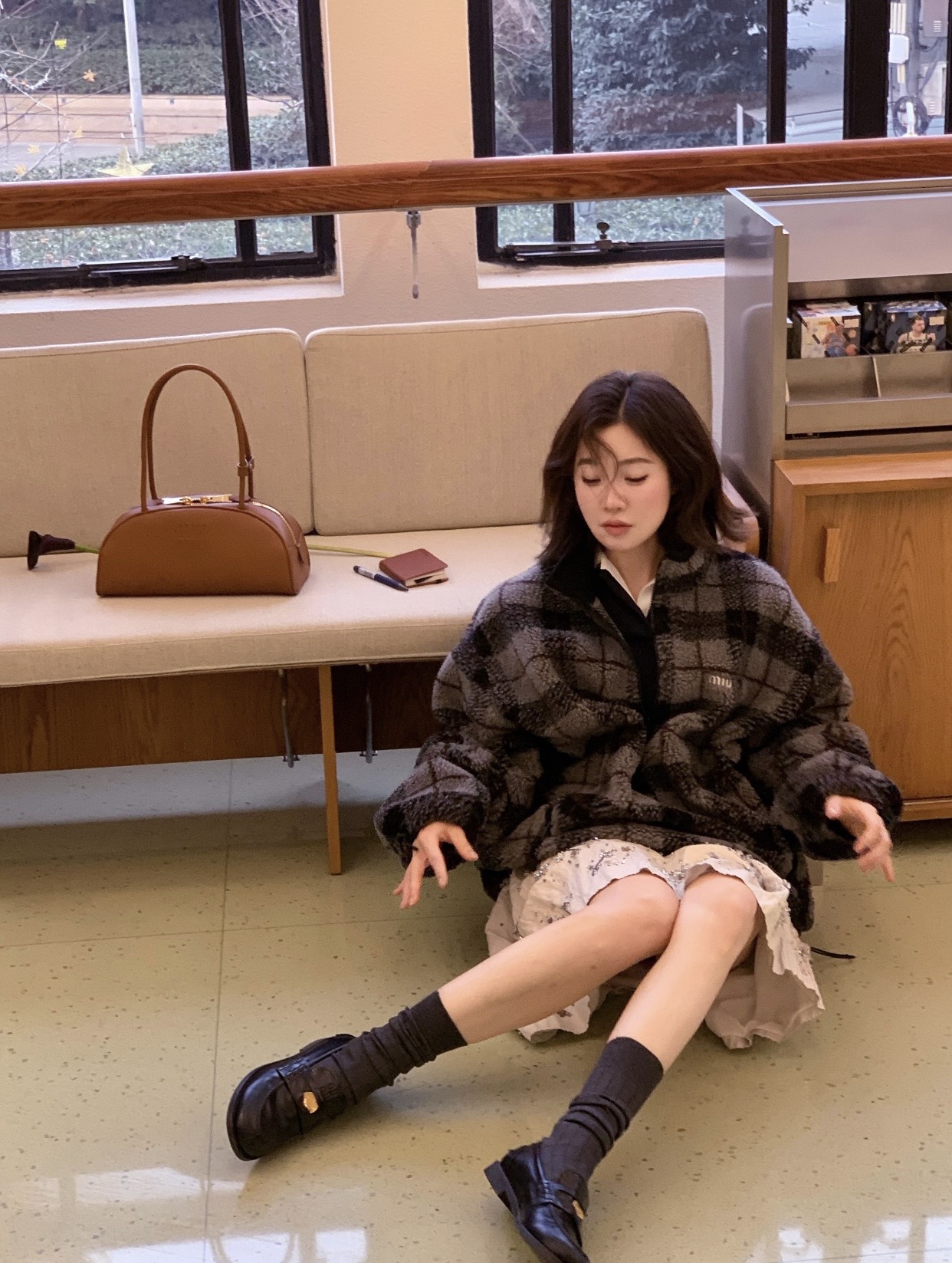 _dzY9swikxFKFj4ZfK_uTiCvuucYkSFhTu3Wrspw