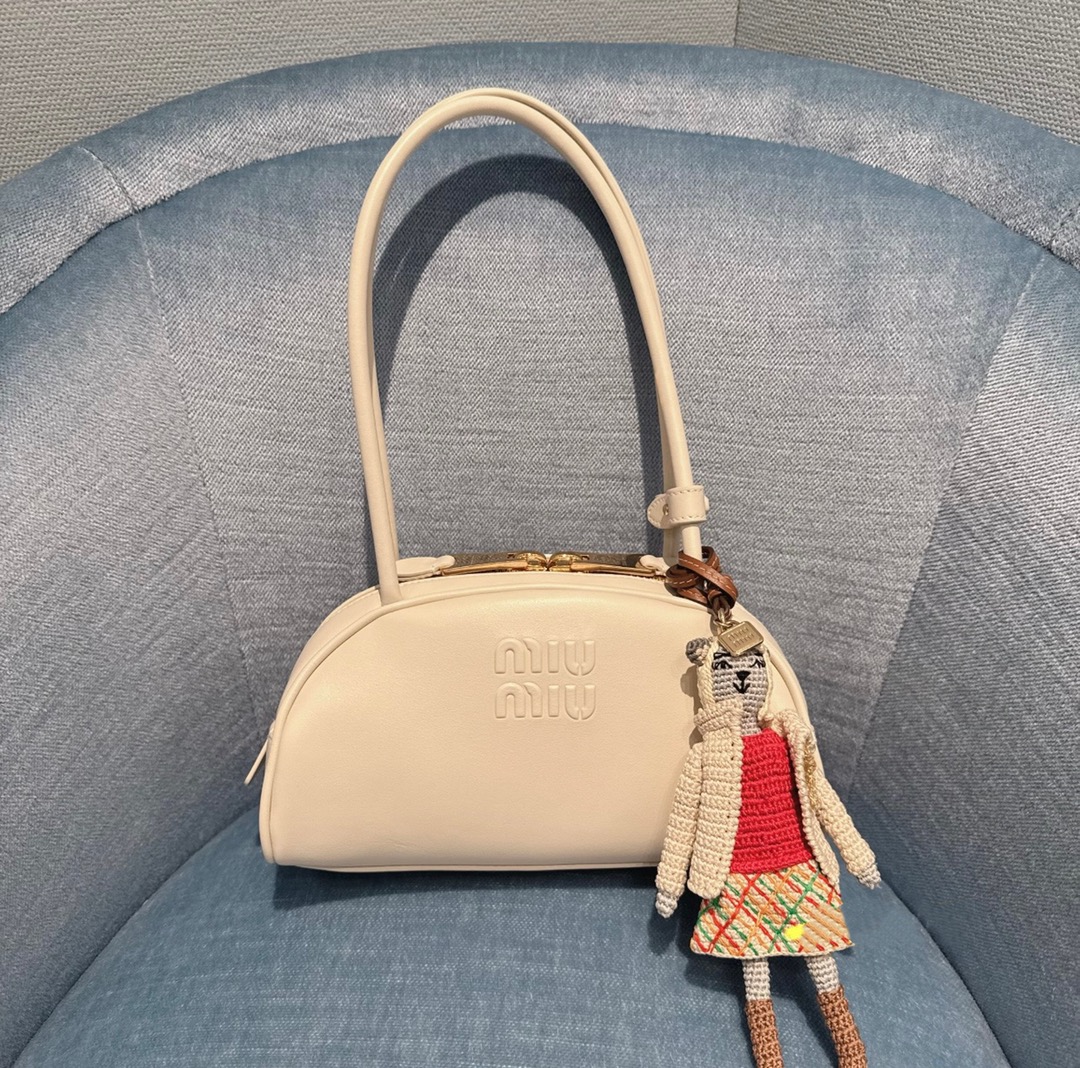 _dBC9sf6HRj3R75oO29IxzK_SVpCAG0sZ-jEJjuw