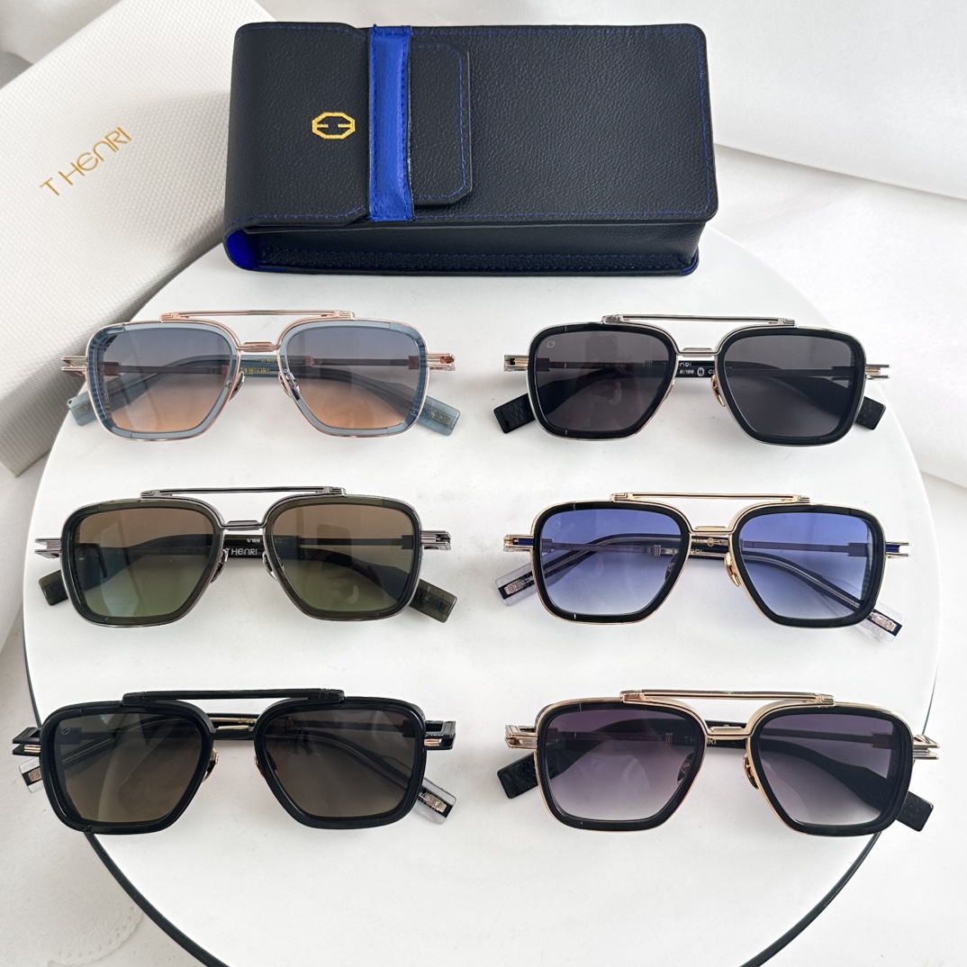 ‼️T-HENRI未来主义的精准愿景，以低矮的轮廓和棱角分明的自信线条为特征，即使从远处也能一眼辨认。 