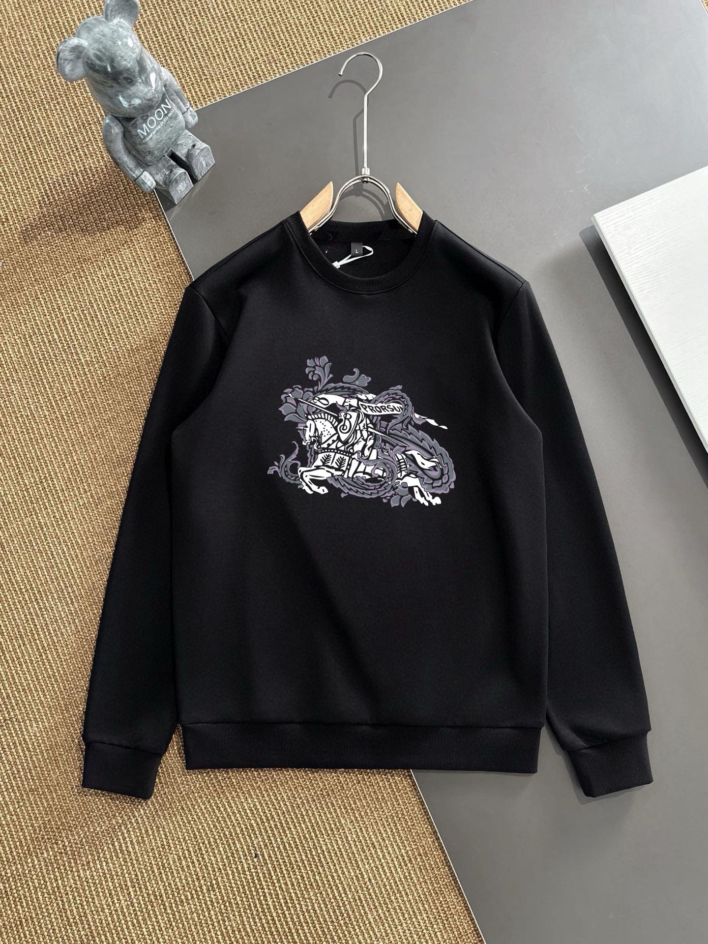 Burberry 品牌：巴宝莉 (胖子福音) 套装来袭 专注官网 2025全新 卫衣套装 狠货 就为一个贴合、完美的上身效果 全天然优质罗马棉100%