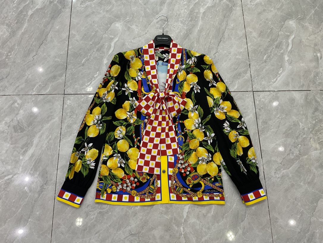 NO:817058,DG new style black lemon flower 19 Mumi double Joe silk long-sleeved ribbon shirt smlxlxxl 6243 style, Dolce & Gabbana-clothing, Dolce&Gabbana, shirts, real silk,19860909DG新款 黑底柠檬花19姆米双乔真丝长袖飘带衬衫 smlxlxxl 6243款,杜嘉班纳-服装,Dolce&Gabbana,shirts,real silk,,Women's clothing