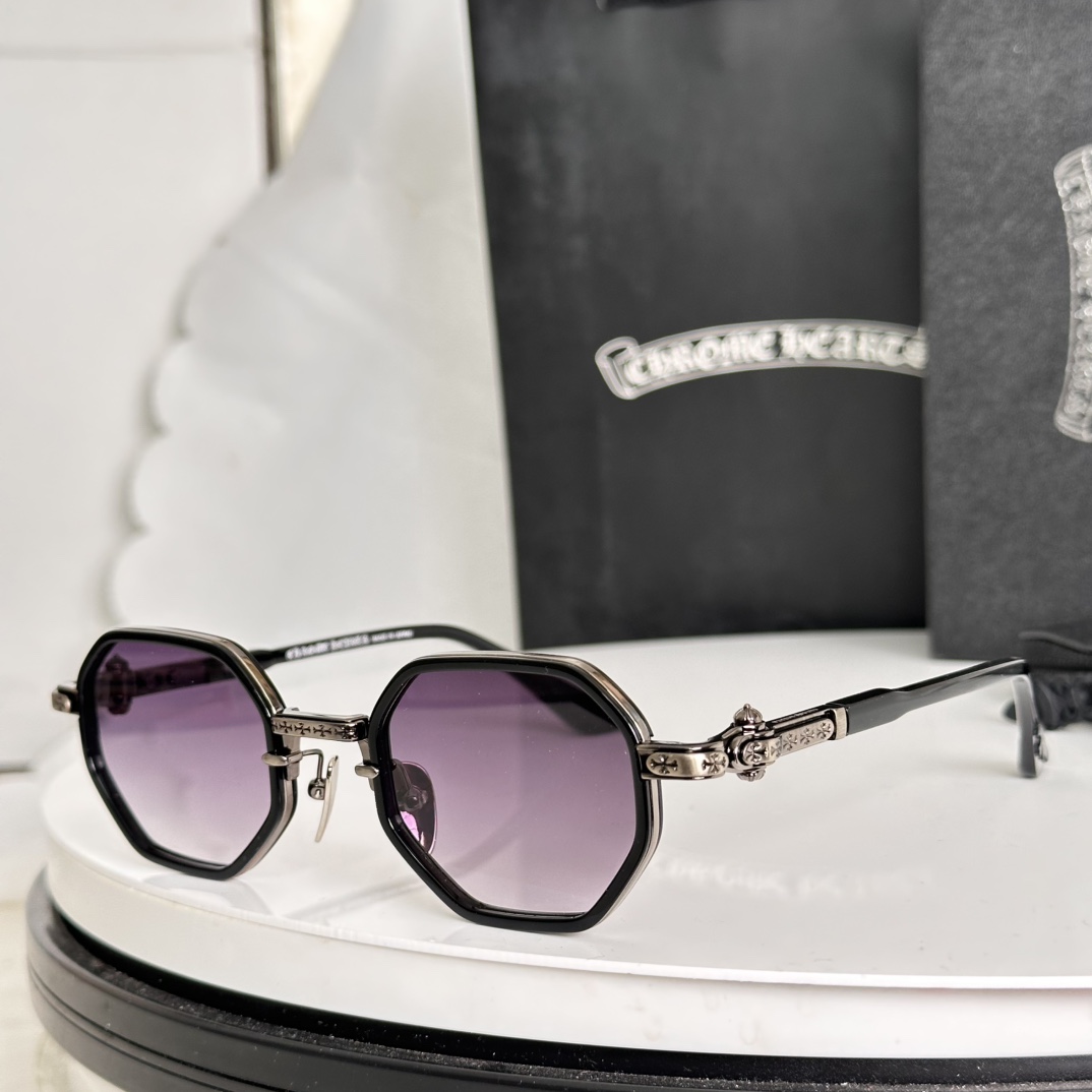 ‼️CHROME HEART*⚜️⚜️⚜️MODEL: TATTERS⚜️⚜️⚜️SIZE: 48口24