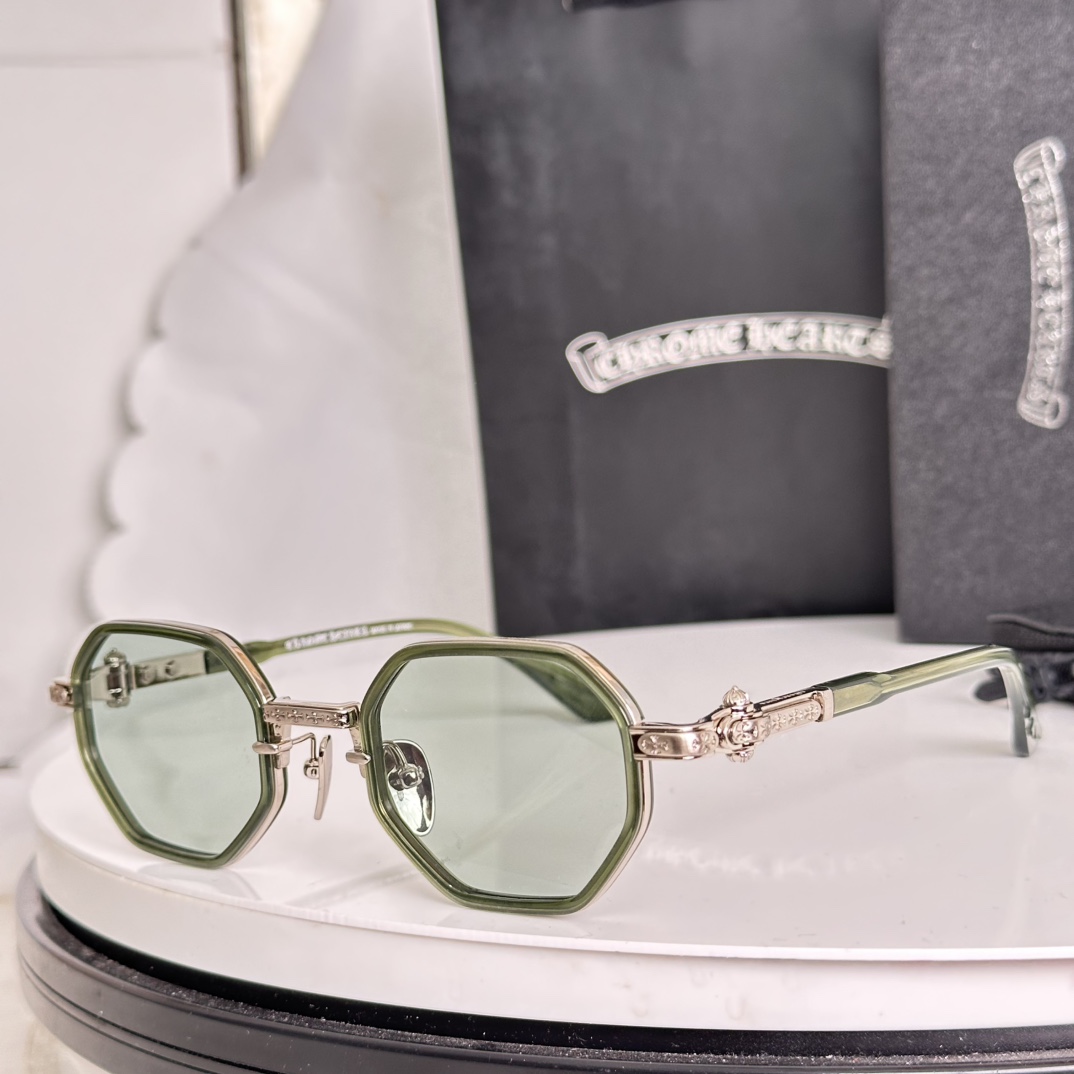 ‼️CHROME HEART*⚜️⚜️⚜️MODEL: TATTERS⚜️⚜️⚜️SIZE: 48口24