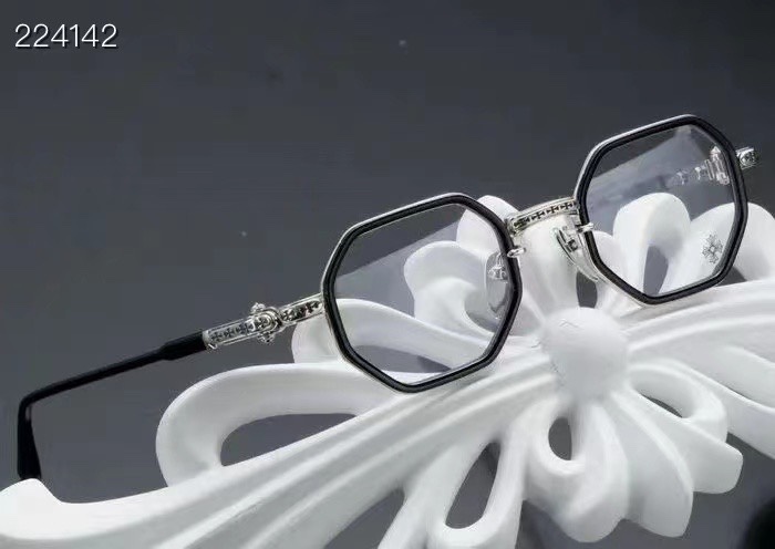 ‼️ 官网图 CHROME HEART*⚜️⚜️⚜️MODEL: TATTERS⚜️⚜️⚜️SIZE: 