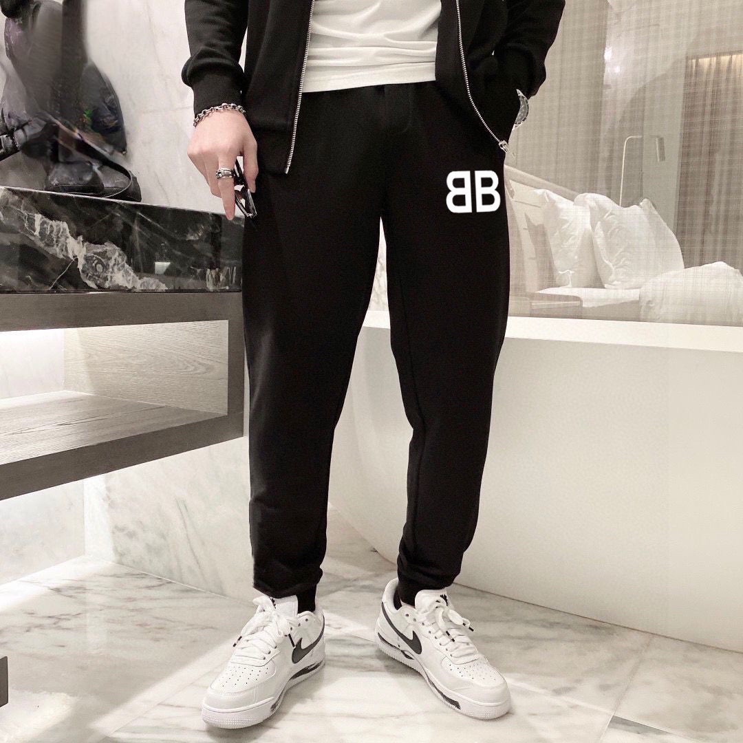 Balenciaga 品牌：巴黎世家 (胖子福音) 套装来袭 专注官网 2026全新 卫衣套装 狠货 就为一个贴合、完美的上身效果 全天然优质罗马棉100%