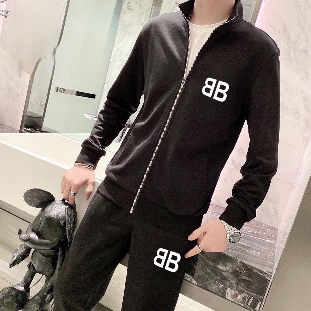 Balenciaga 品牌：巴黎世家 (胖子福音) 套装来袭 专注官网 2026全新 卫衣套装 狠货 就为一个贴合、完美的上身效果 全天然优质罗马棉100%