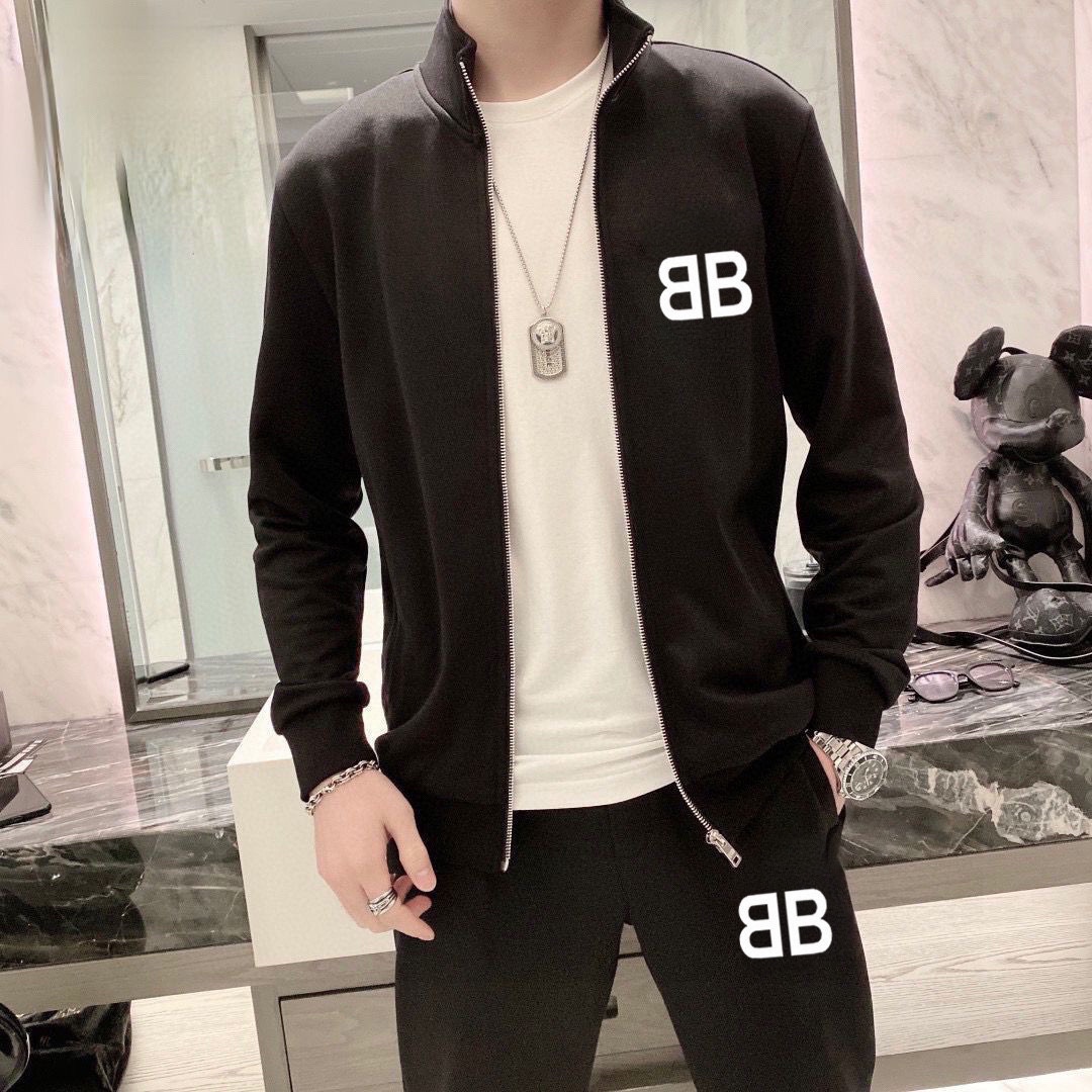 Balenciaga 品牌：巴黎世家 (胖子福音) 套装来袭 专注官网 2026全新 卫衣套装 狠货 就为一个贴合、完美的上身效果 全天然优质罗马棉100%